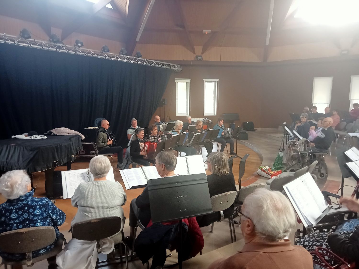 Accordéon à Loon Plage 