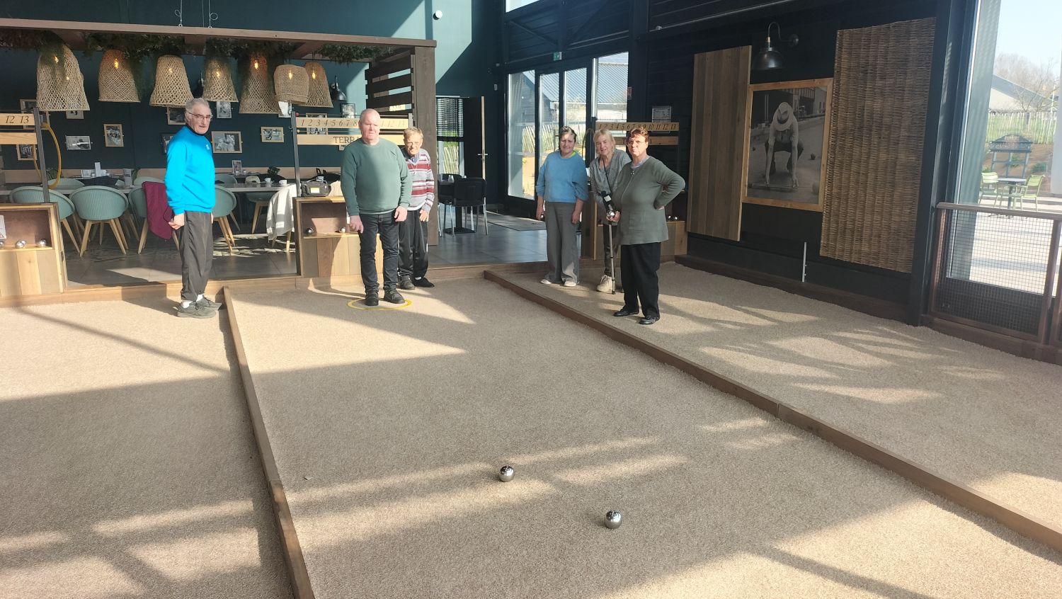 Pétanque place des Oliviers  