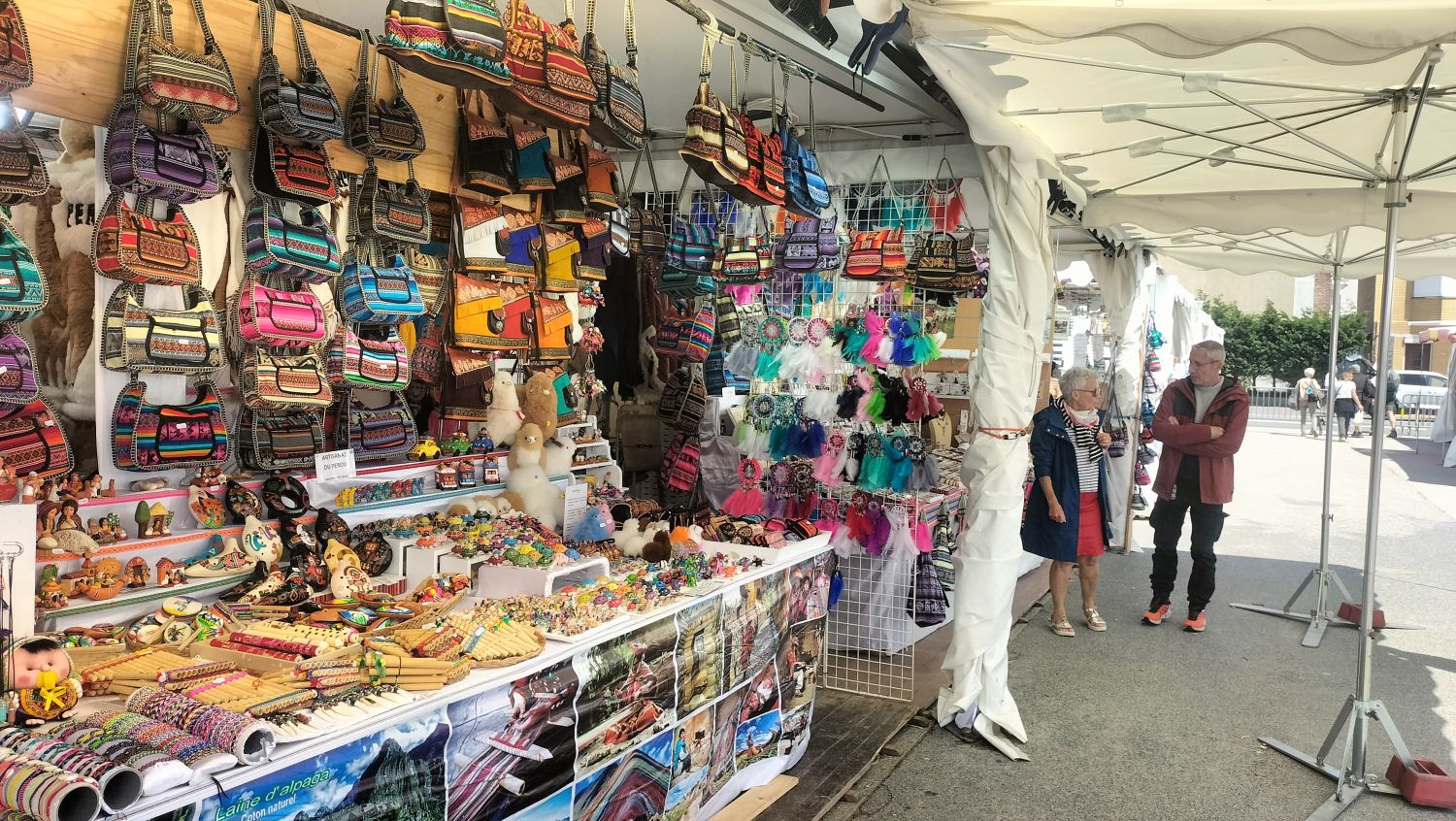 Promenade au marché artisanale et sur la plage de Bray Dunes 